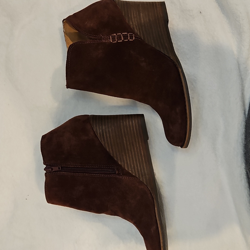 Women's Wine Suede Wedge Ankle Boots SIZE 8 Worn Once